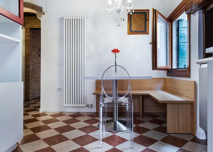 Antico Caminetto Biennale *